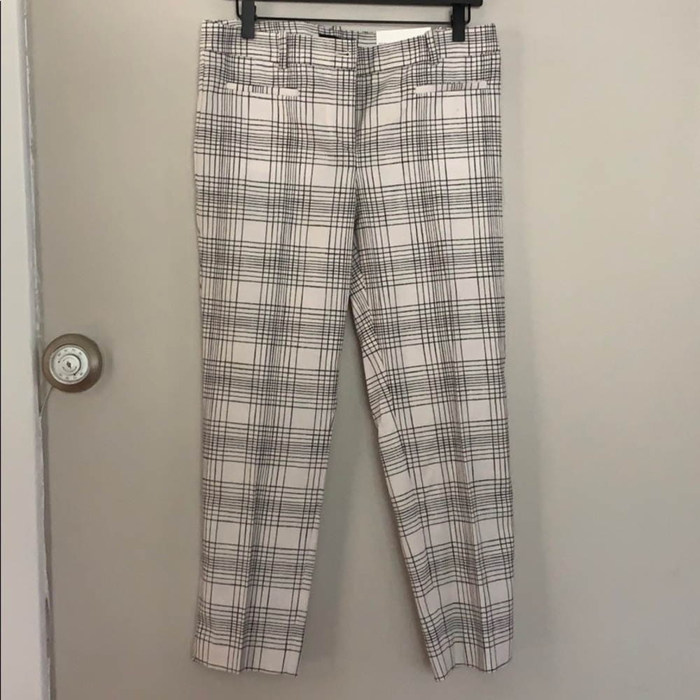 Ann Taylor Variegated Plaid Cotton Crop Pants